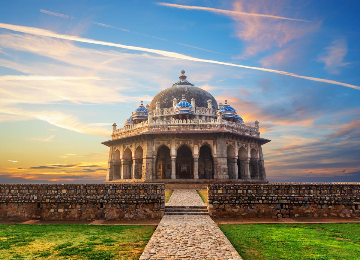 Download Image - Delhi-GettyImages-2150015728 picture