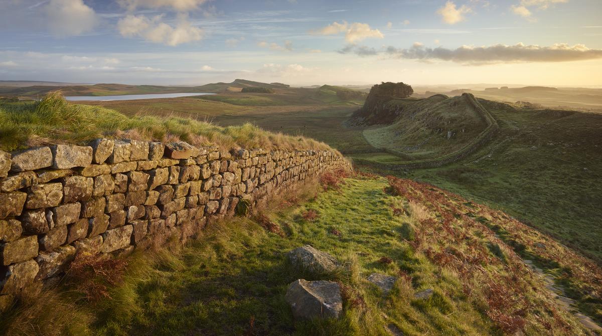 Download Image - Hadrian's Wall picture