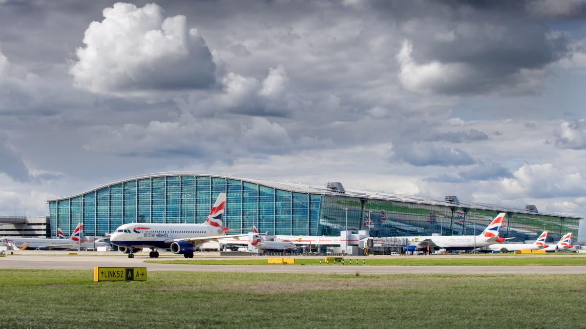Download Image - Terminal 5 exterior picture