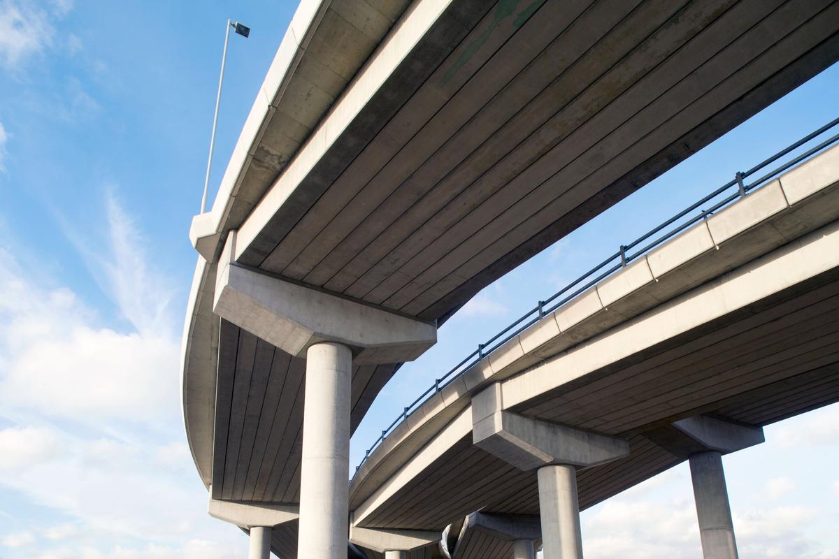 Download Image - Terminal 2 - Road picture