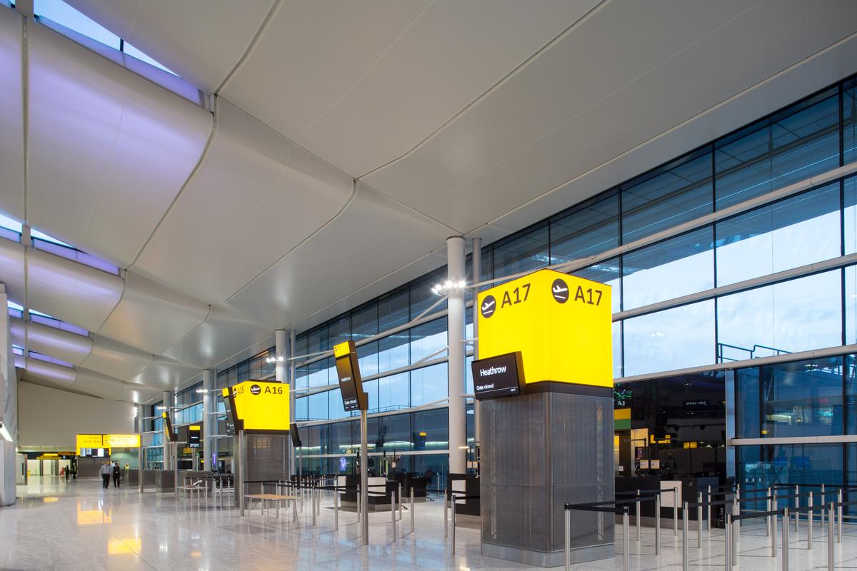 Download Image - Terminal 2 - Gates picture