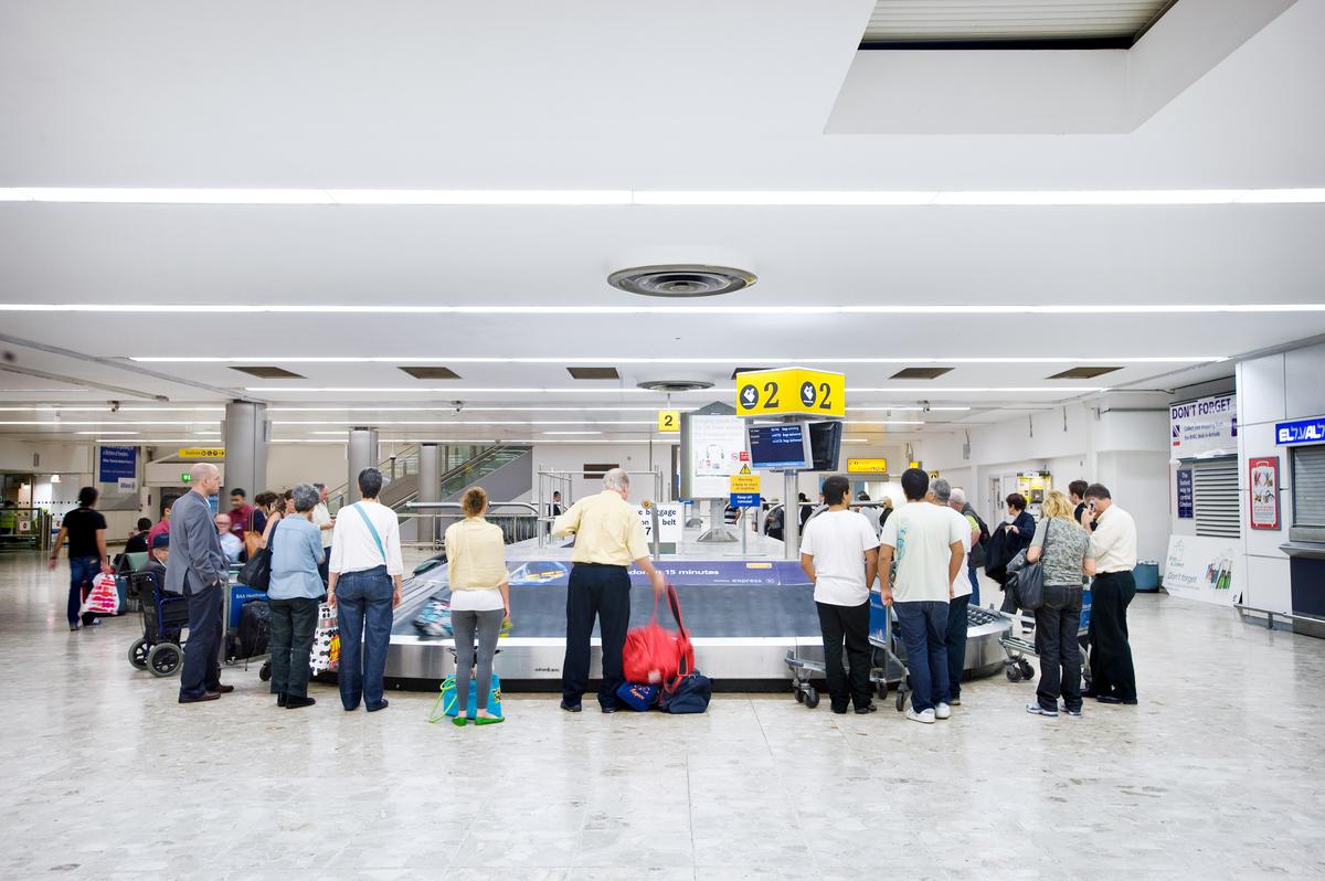 Download Image - Terminal 1 baggage - 2014 picture