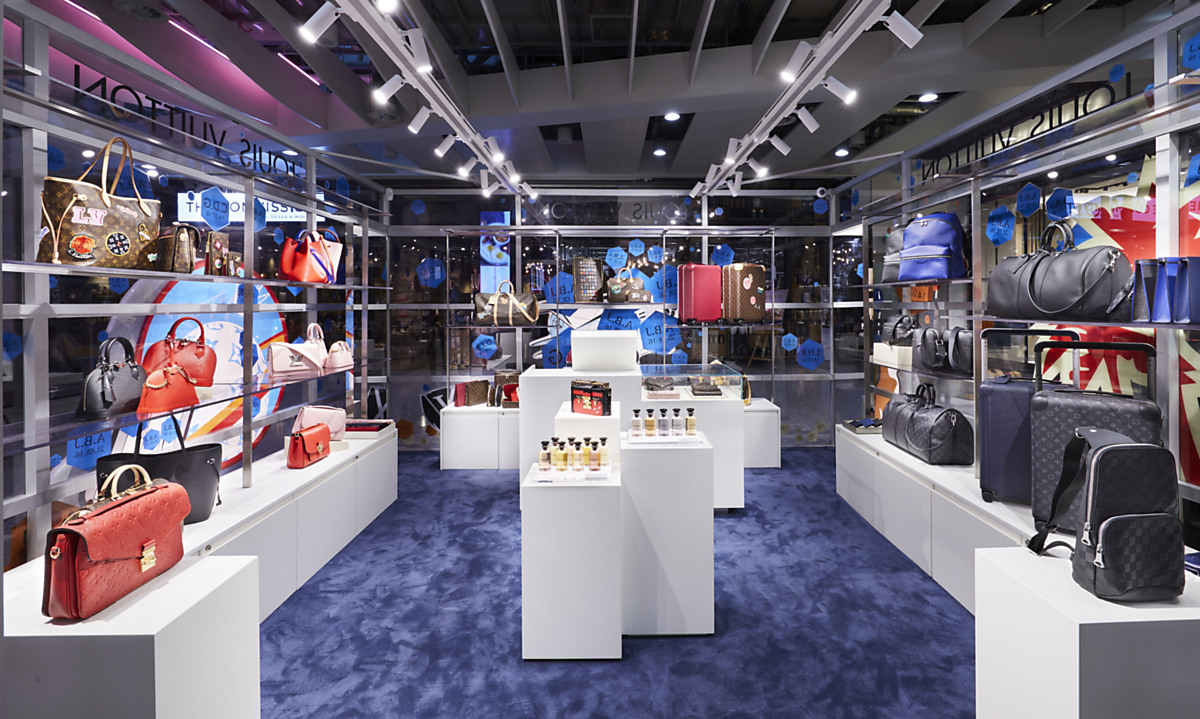 Download Image - Louis Vuitton’s Heathrow Terminal 4 Pop-Up picture