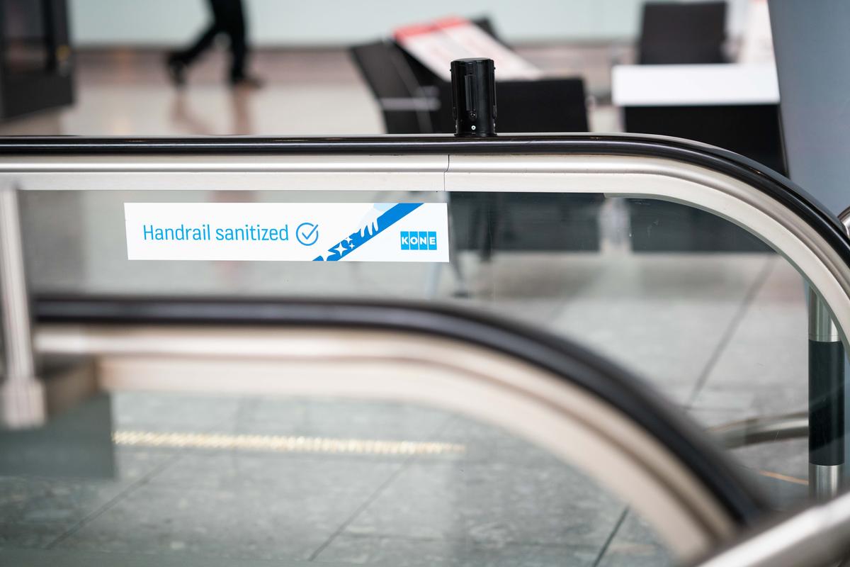 Download Image - UV handrail technology picture