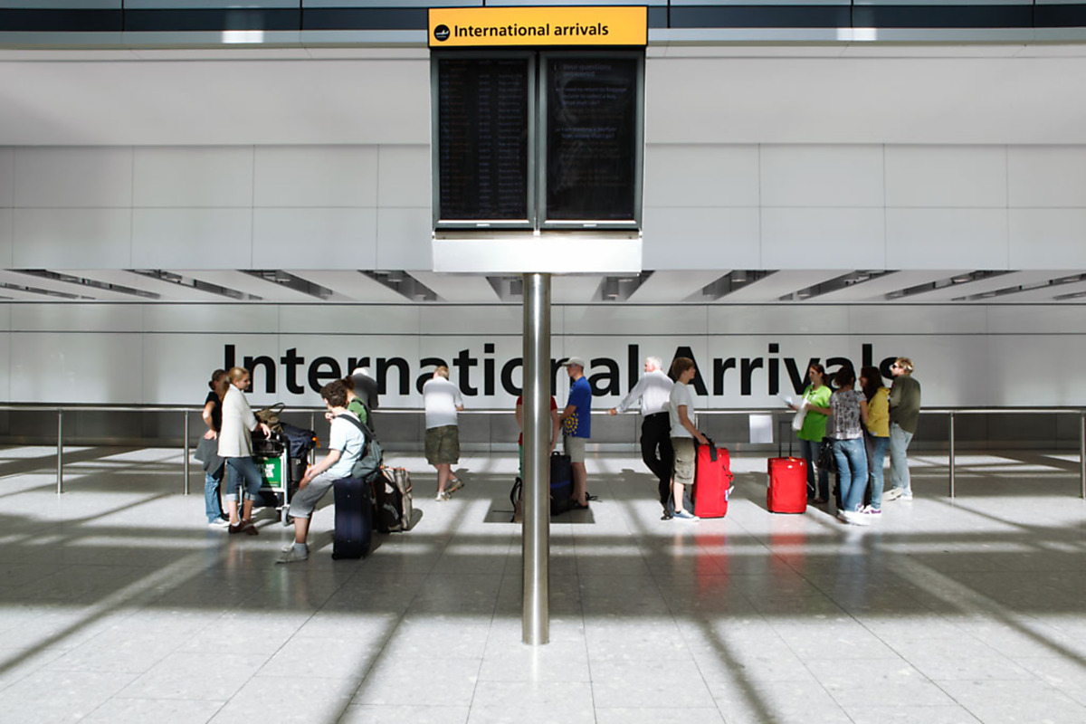Download Image - Heathrow - International Arrivals picture