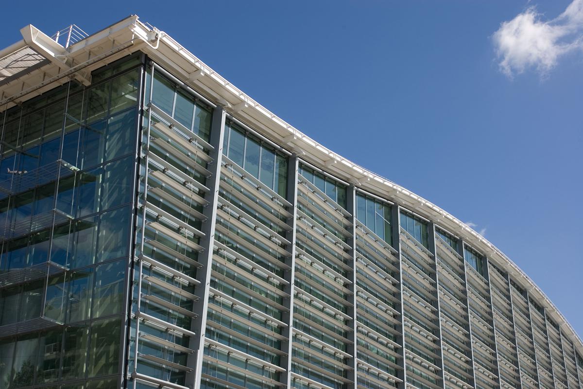 Download Image - Terminal 5 exterior picture