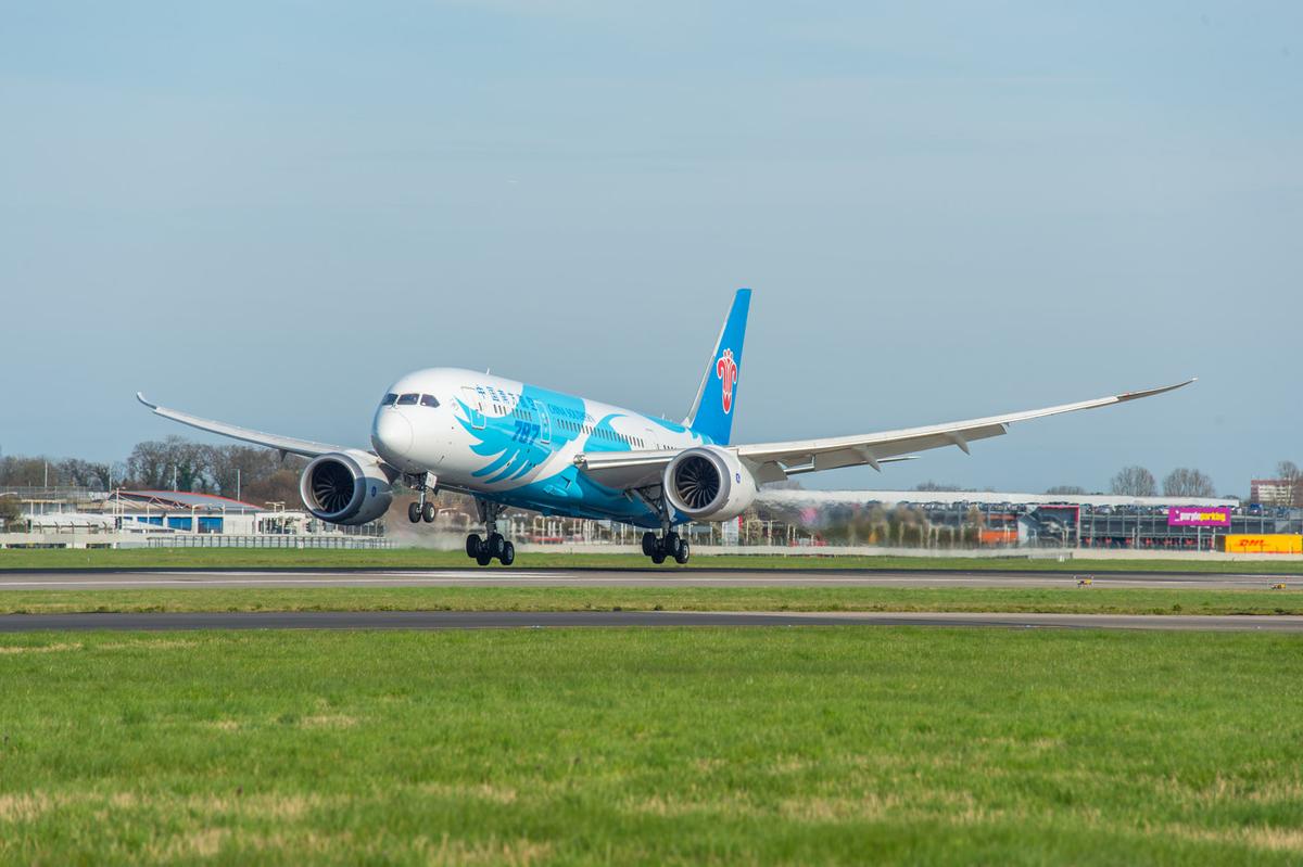 Download Image - China Southern Airlines picture