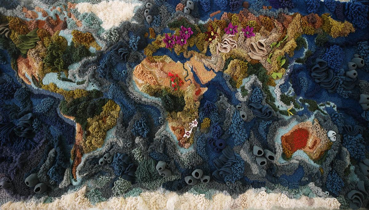 Download Image - Heathrow and Royal Botanic Gardens, Kew reveal 6m x 2m hand-woven installation picture