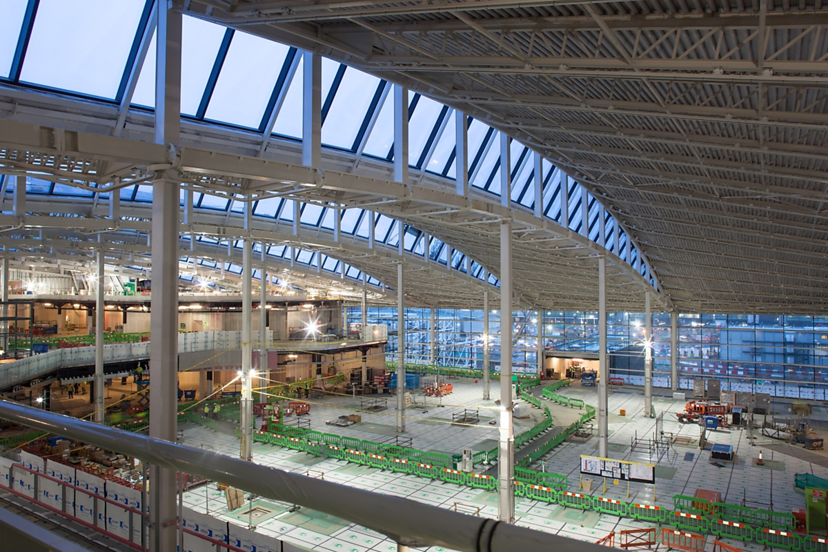 Download Image - Terminal 2 Image 040713 picture