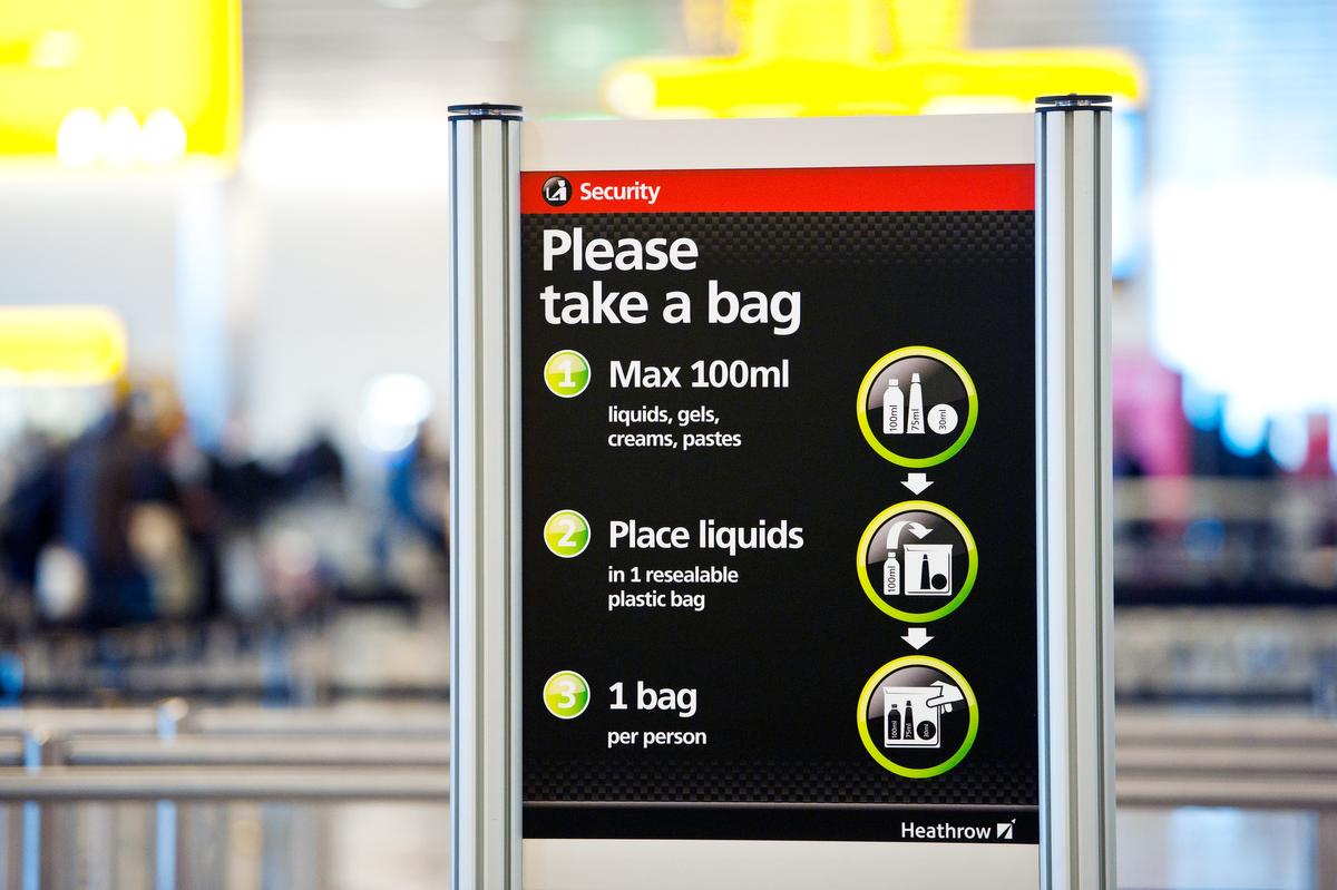 Download Image - Security signage picture