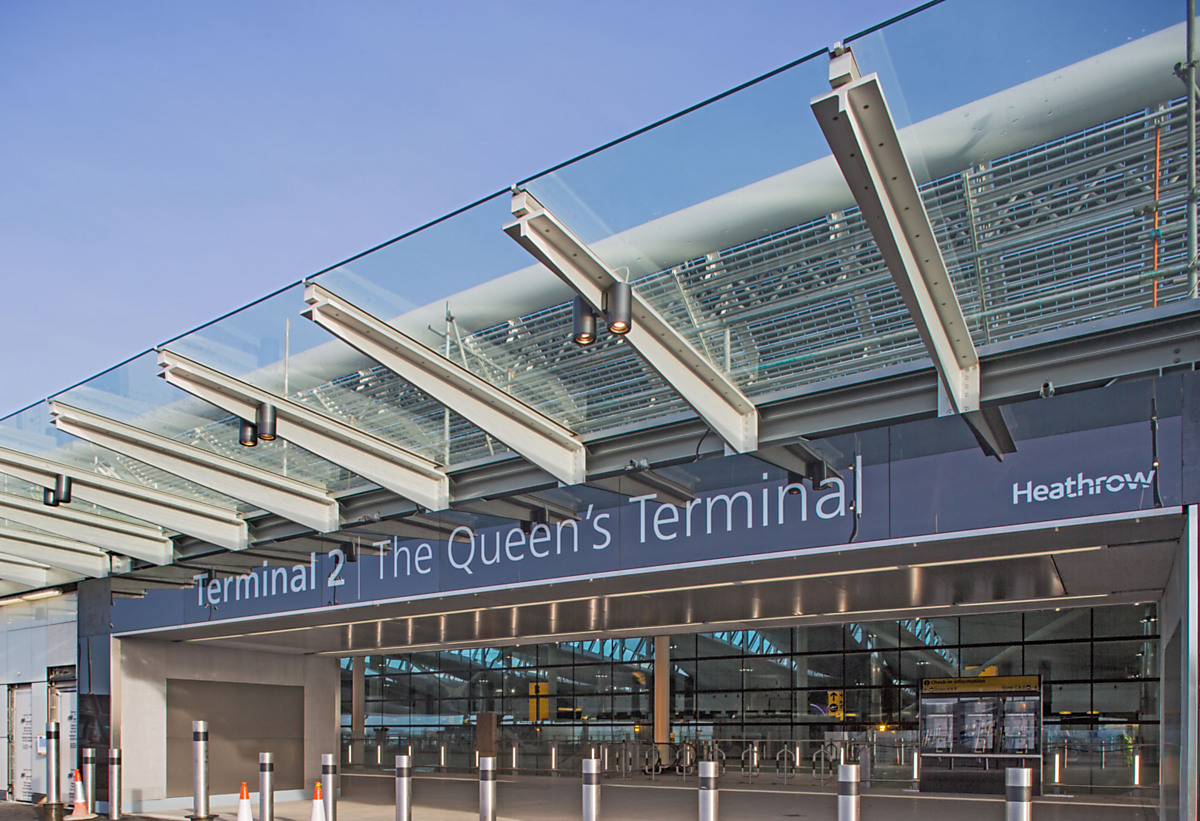 Download Image - Terminal 2 - The Queen's Terminal picture