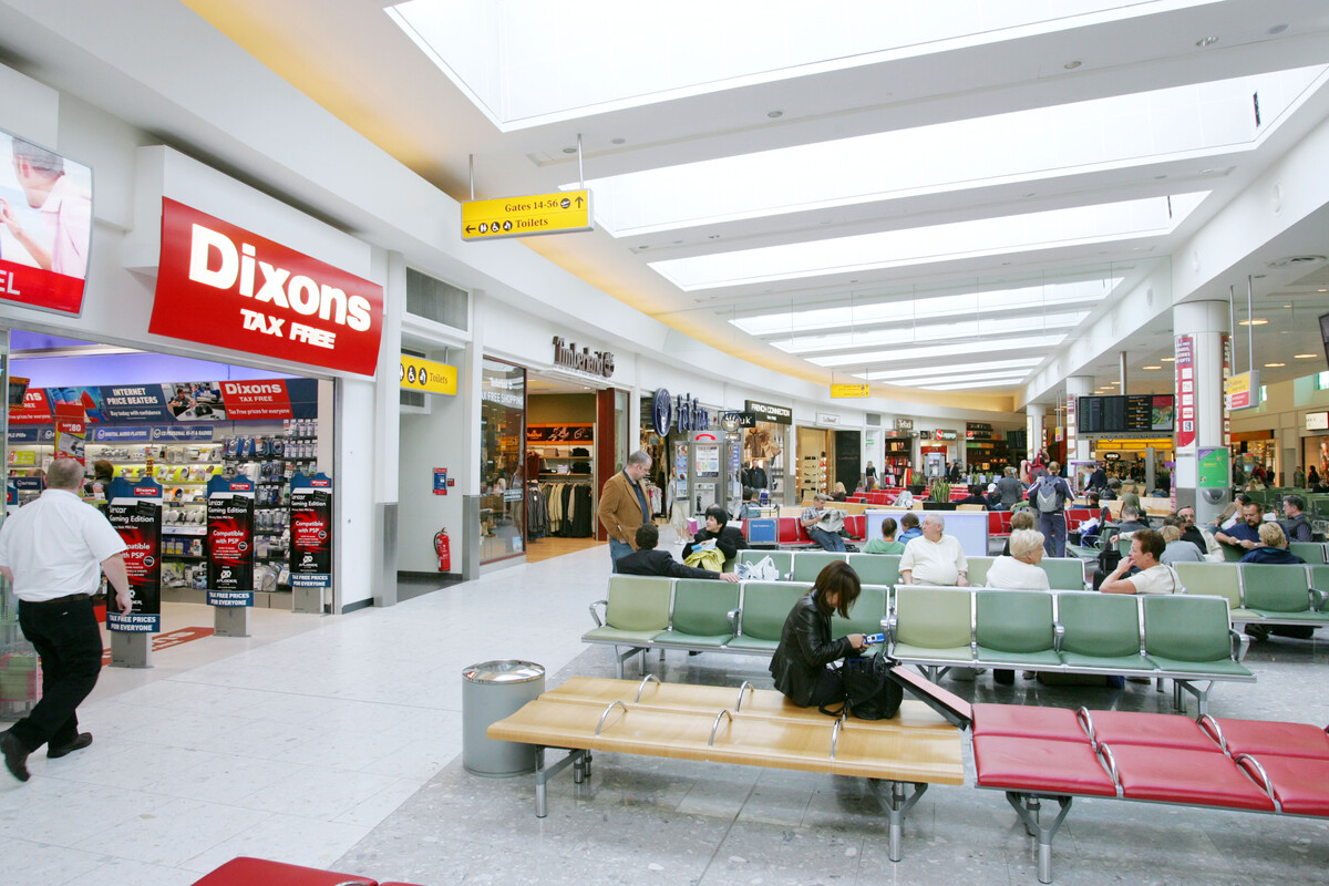 Download Image - Terminal 1 retails picture