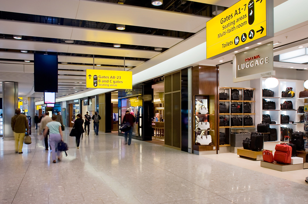 Download Image - Terminal 5 retail departure lounge picture