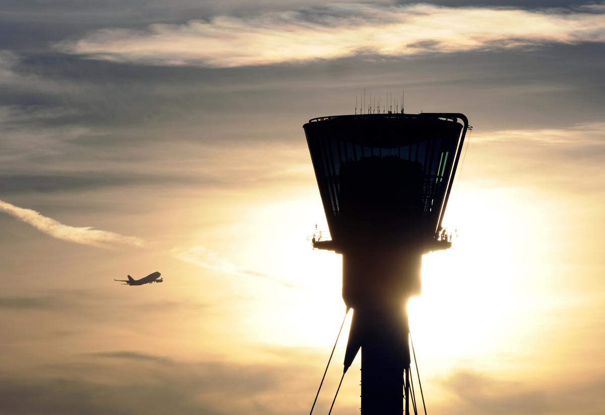 Download Image - DDN1ControlTower-dusk picture
