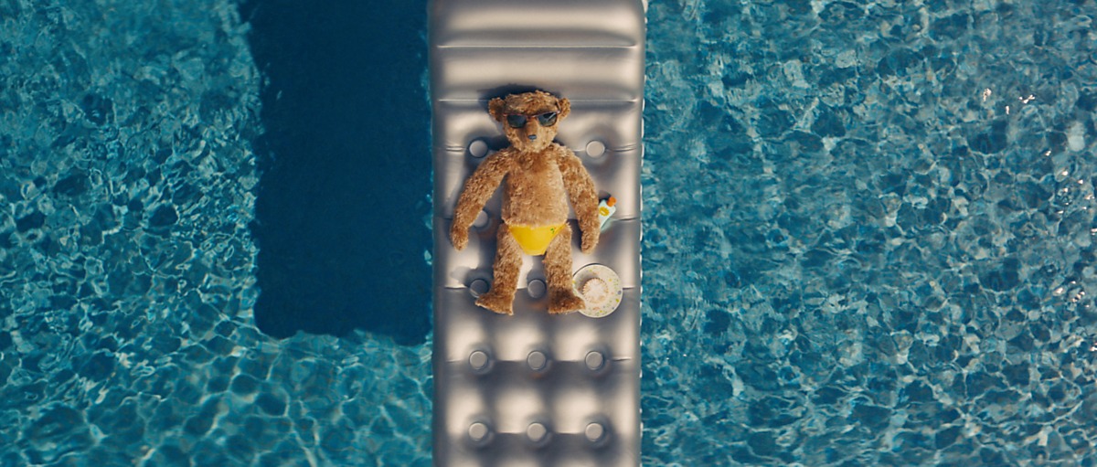 Download Image - Heathrow releases new Christmas ad starring much-loved characters; Doris and Edward Bair picture