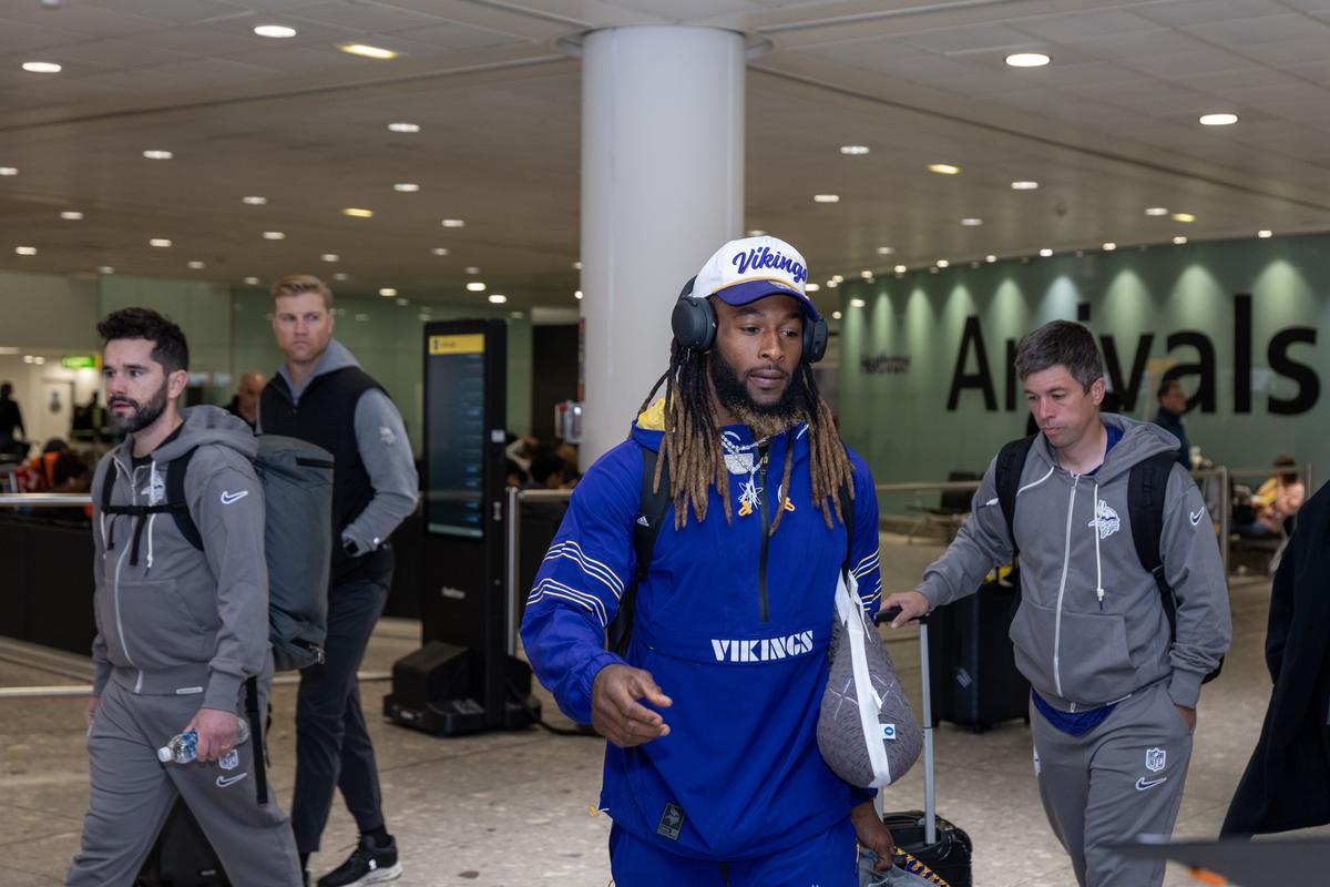 Download Image - Heathrow American football 3 picture