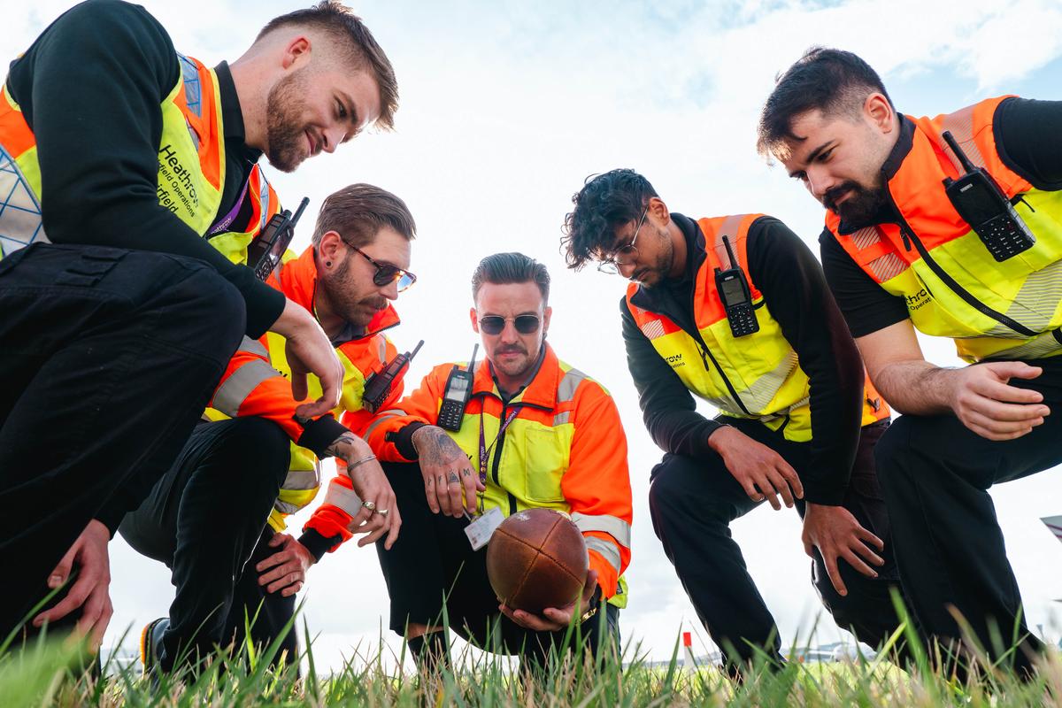 Download Image - Heathrow American football 7 picture