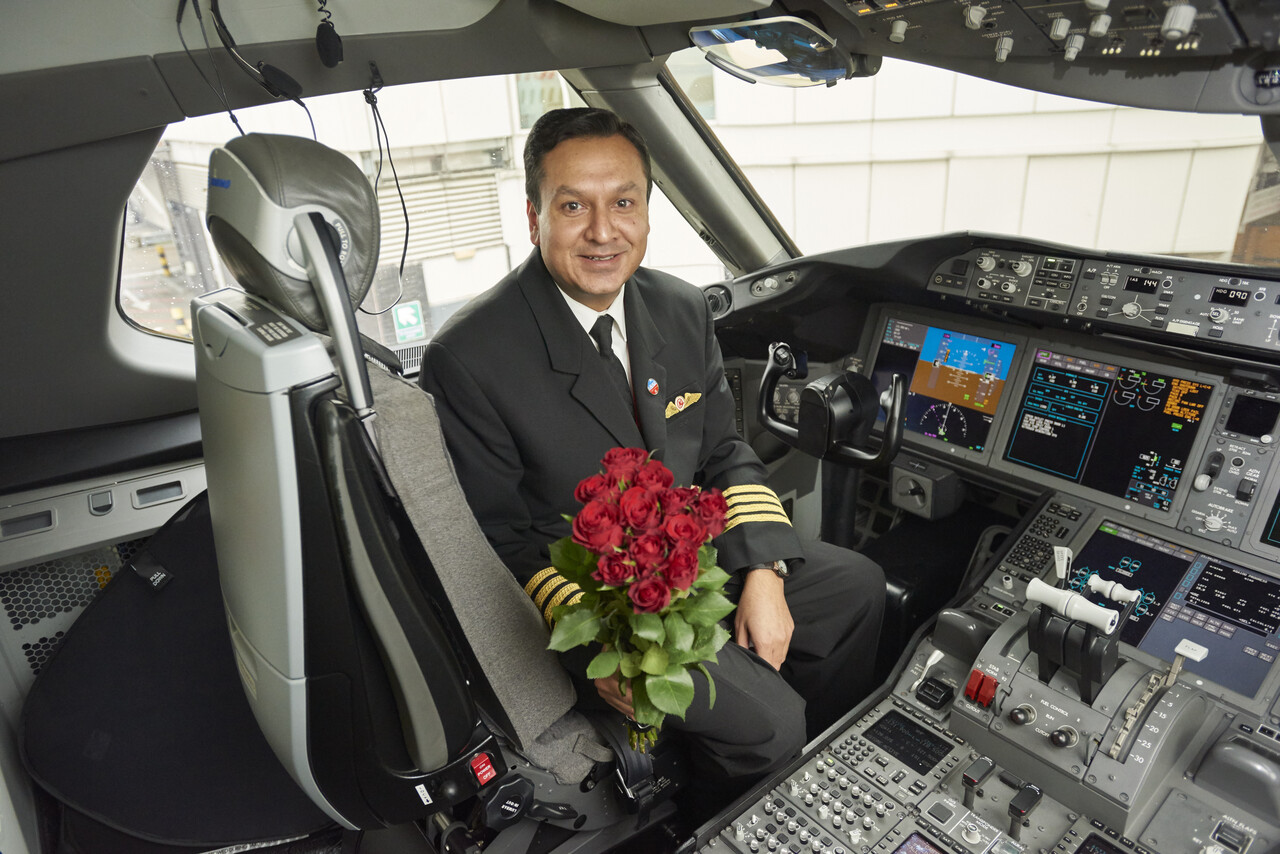 Valentines cargo 8