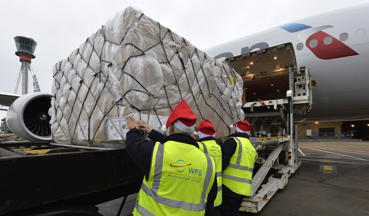 Christmas Ingredients Flying Through in Record Numbers via Heathrow picture