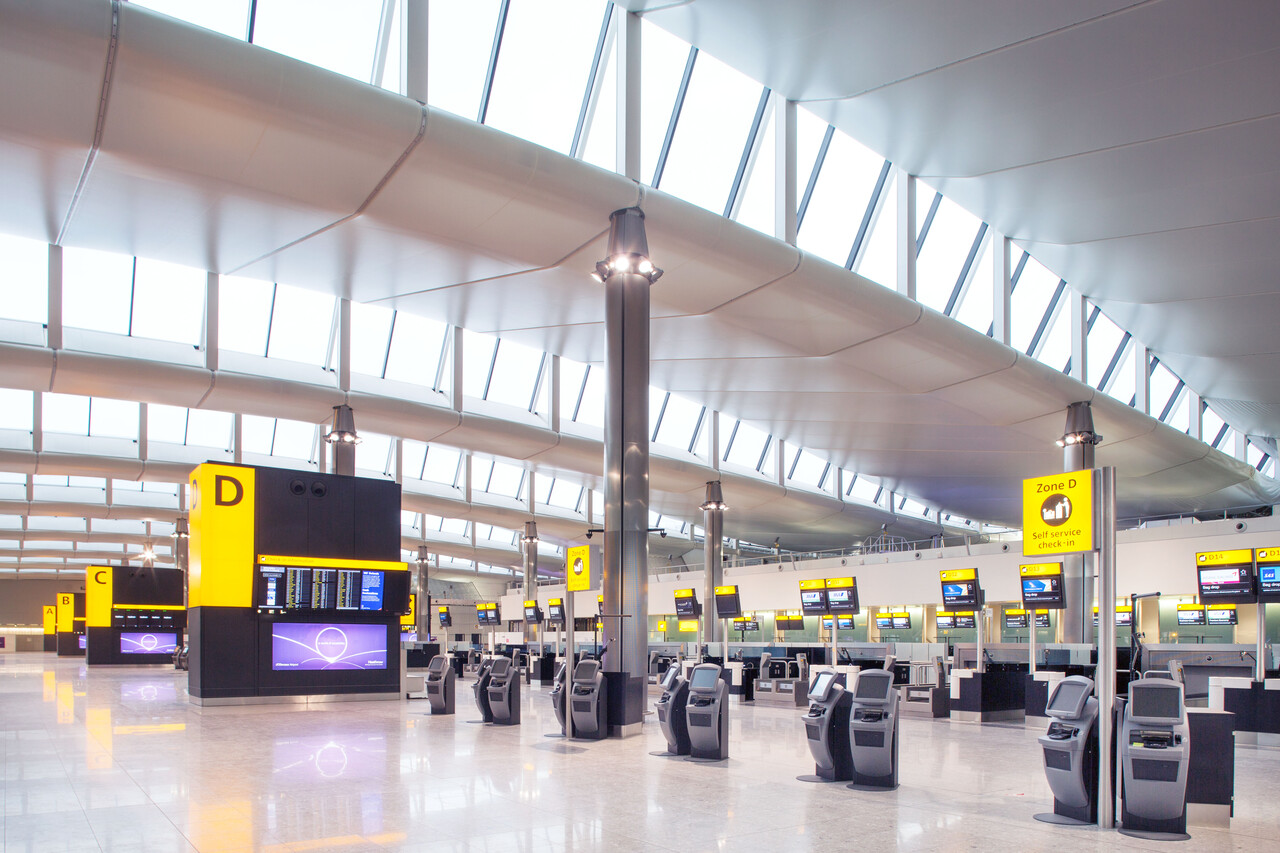 Terminal 2 - Check-in