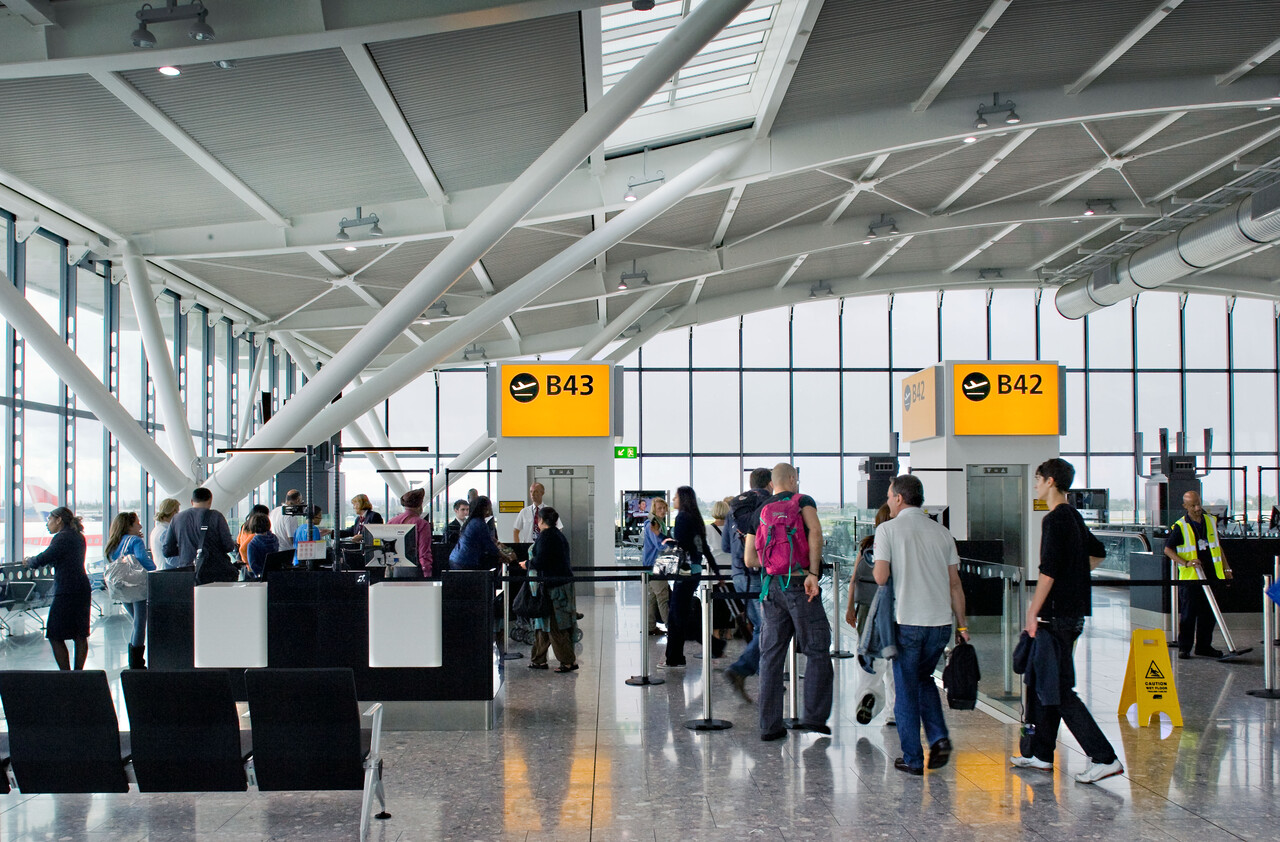 Heathrow traffic and business commentary October 2012 picture