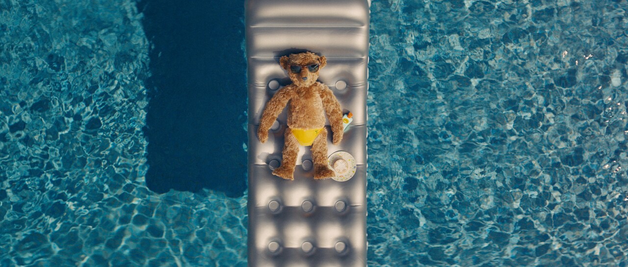 Heathrow releases new Christmas ad starring much-loved characters; Doris and Edward Bair