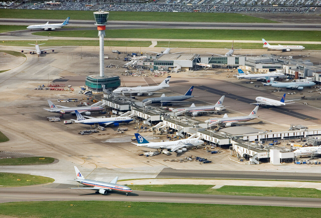 Heathrow traffic and business commentary May 2013 picture