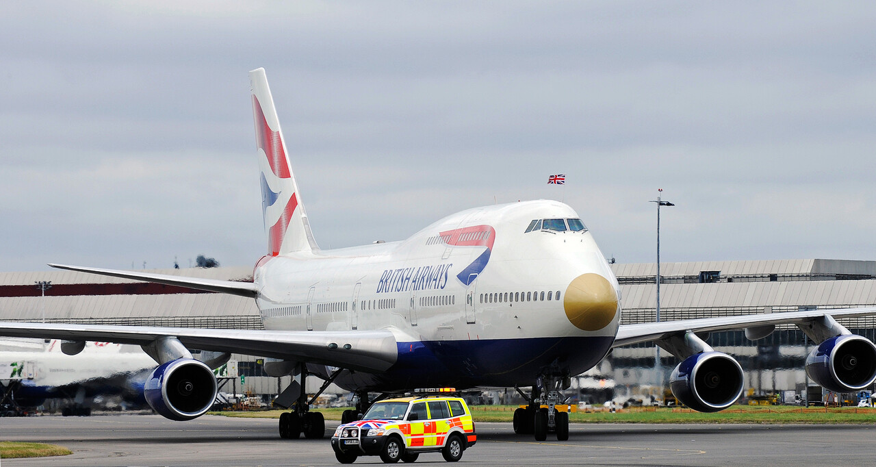 Heathrow traffic and business commentary October 2013 picture