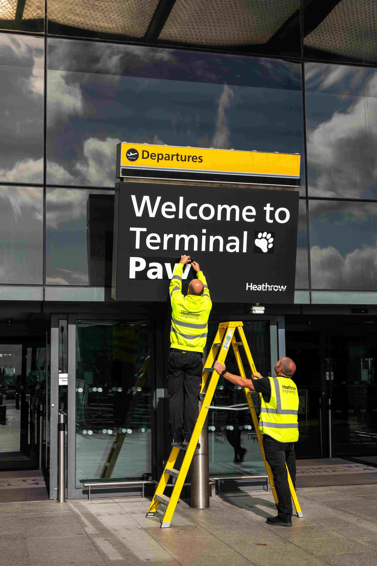 Heathrow Terminal Paw 1