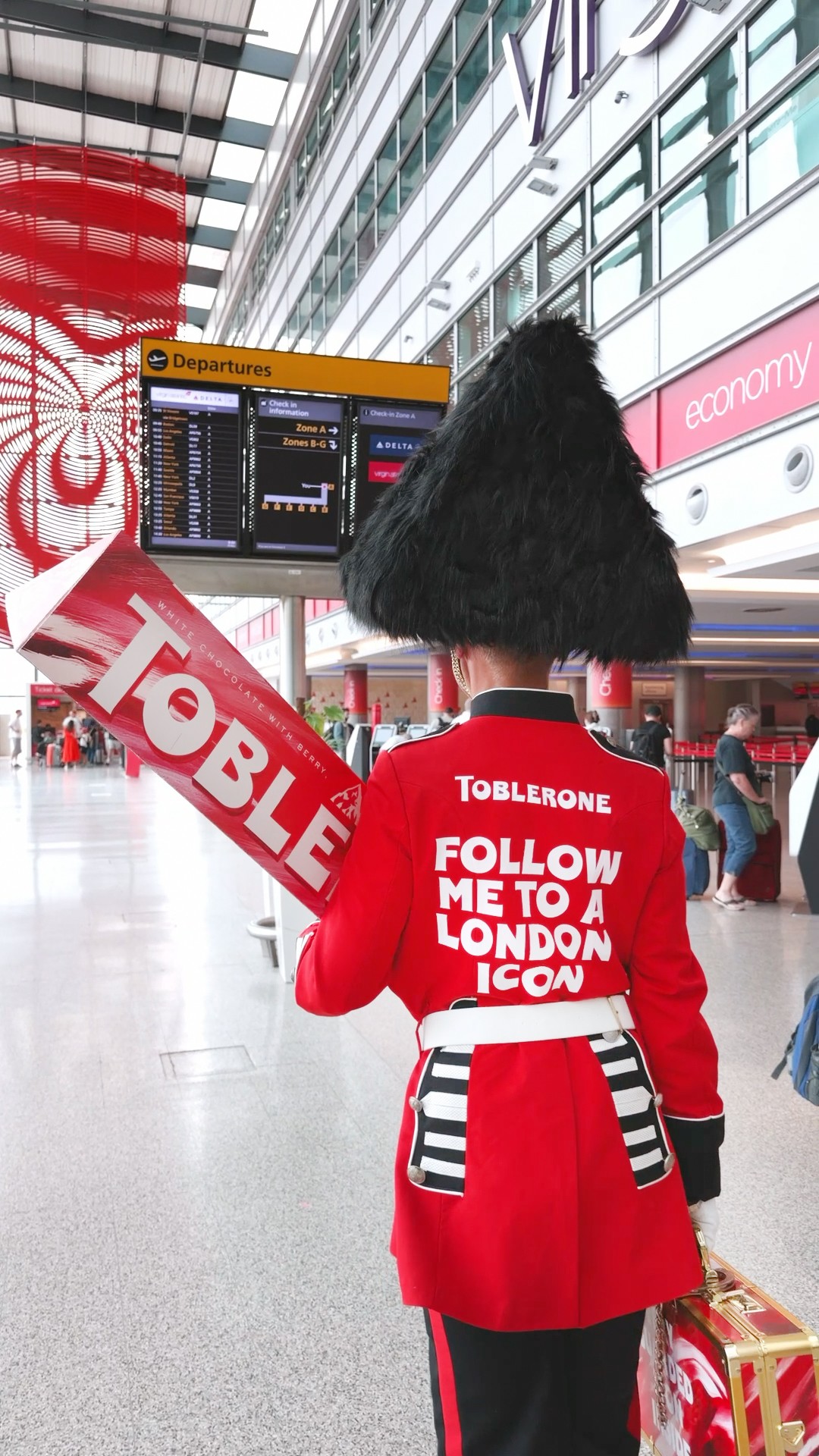 Heathrow Toblerone EtonMess 04