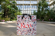 Heathrow and Royal Botanic Gardens, Kew launch shopping bag for global travellers