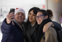 Martine McCutcheon surprises passengers at Heathrow with a Love Actually moment