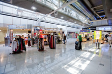 Terminal 4 retail departure lounge