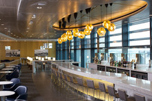 Terminal 2 - United Lounge