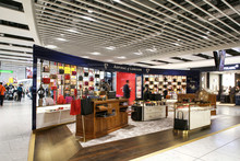Aspinal of London to Pop-Up in Heathrow Terminal 5 for the Summer